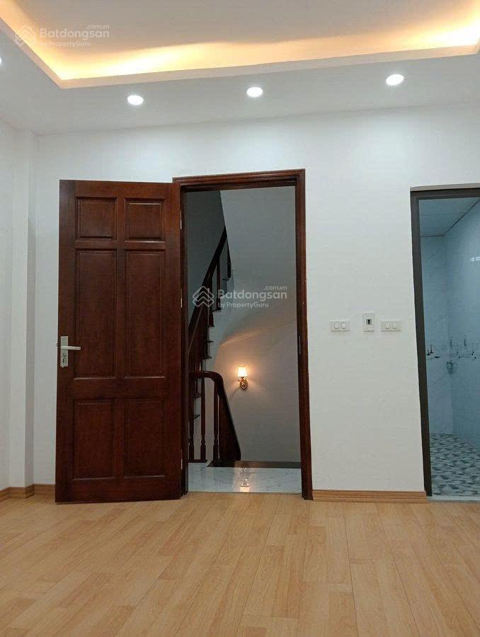 Nhà phú cường  30m2  5 tầng  gần đại học đại nam
