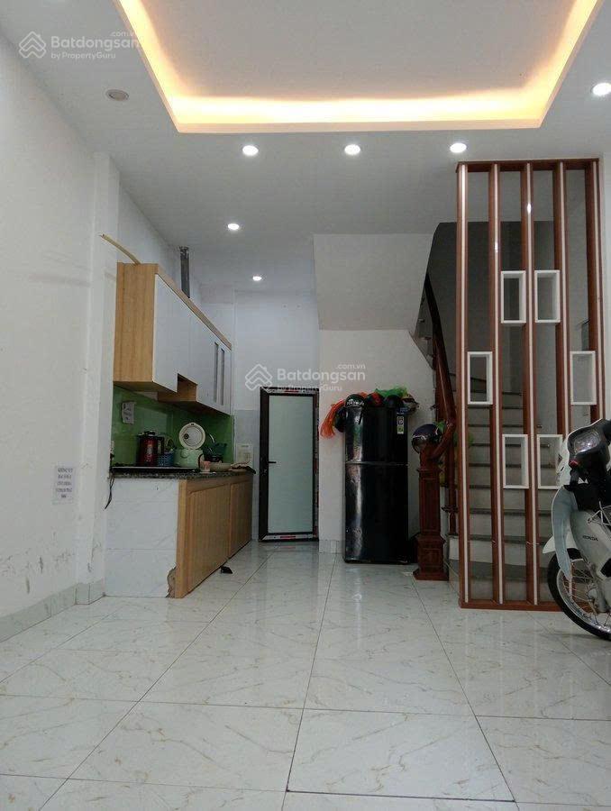 Nhà phú cường  30m2  5 tầng  gần đại học đại nam