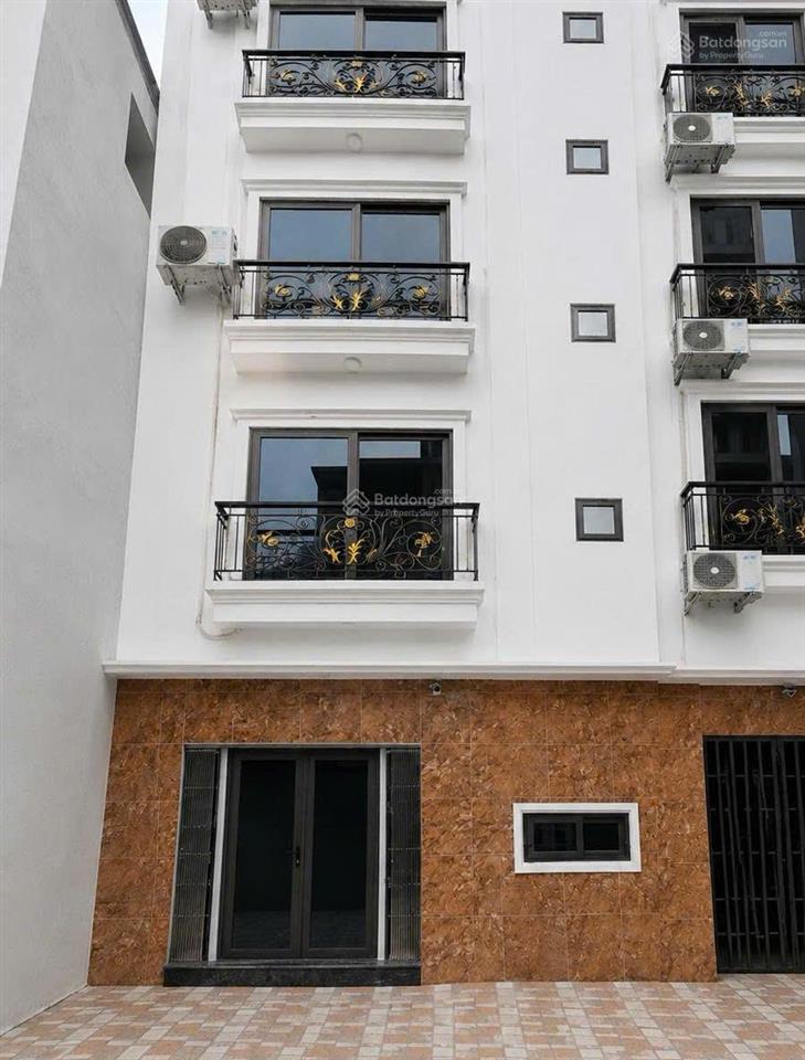 Nhà mới có thang máy  khu hoàng liên đáng sống  tiện ích đầy đủ