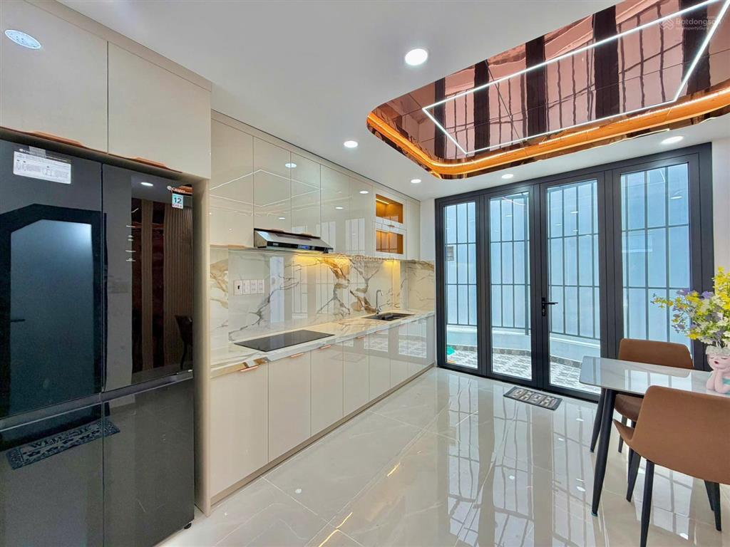 Bán nhà 5 tầng  hẻm xe hơi lê quang định gò vấp  53m2  giá 10,5 tỷ