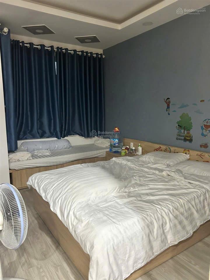 Nhà đường phan đăng lưu, phú nhuận ngang lớn 5m 4 tầng hẻm đẹp, dt 37,5m2. giá chỉ 8 tỷ