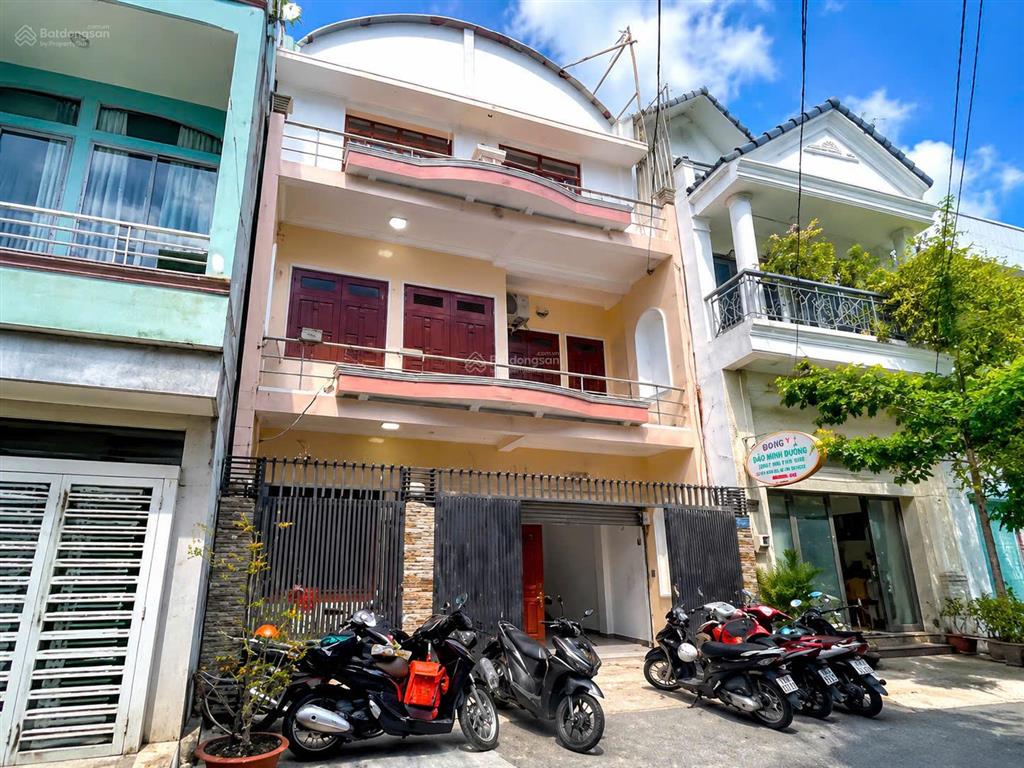 Bán nhà 7 phòng ngủ lớn, hẻm 7m rộng rãi, cách mt nguyễn văn lượng 20m, giá chỉ 11,2 tỷ