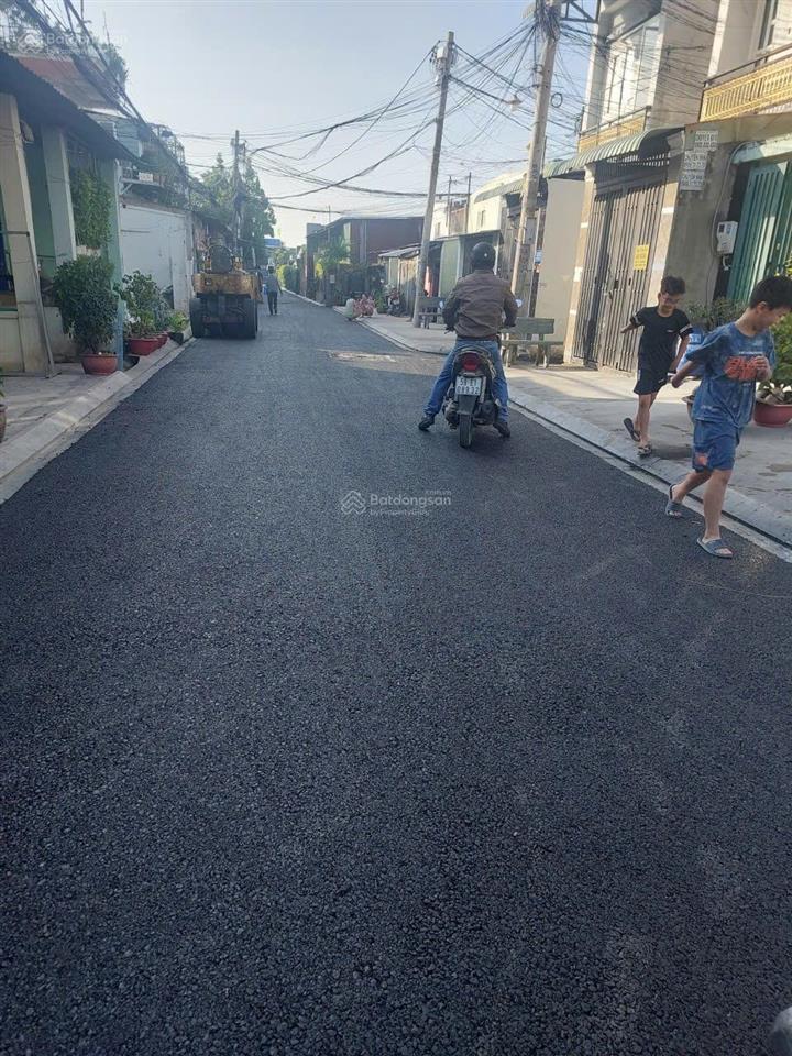 Bán đất ngay chợ hiệp thành thông qua hiệp thành city, quận 12, dt 10x31m thổ cư