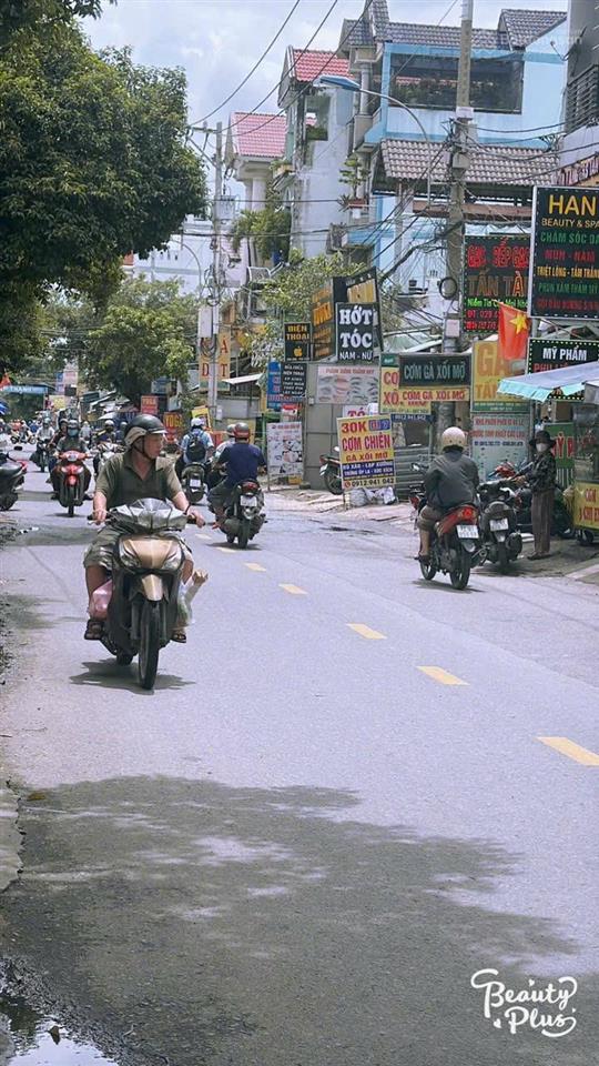 Mặt tiền chợ hiệp thành, q12, dt 5x25m, đoạn sầm uất nhất chợ, đang cho sẵn thu nhập 25tr/th