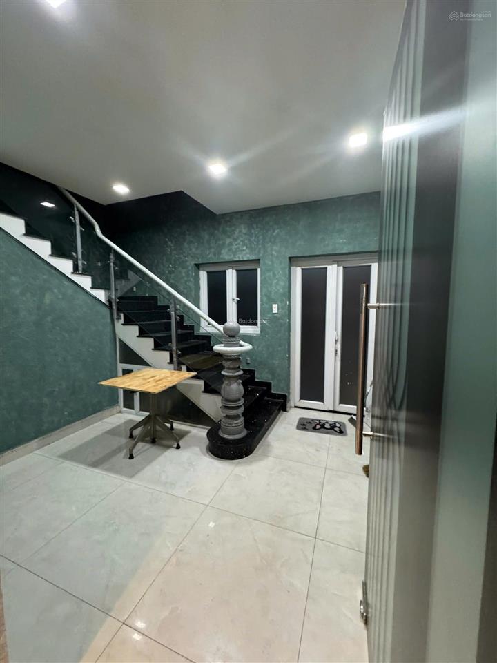 Mt trần thị nghỉ, thuộc kdc cityland gò vấp, 5x20m, 400m², 5 tầng, 7pn, kd đẹp, giá thuê 45tr/th