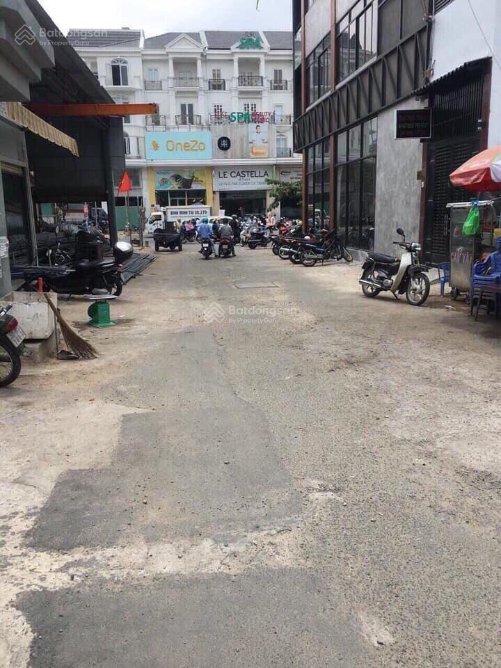 Bán nhà đường 2 xe hơi né nhau phan văn trị, phường 5, dt 90m2, ngay emart, giá chỉ 9.98 tỷ