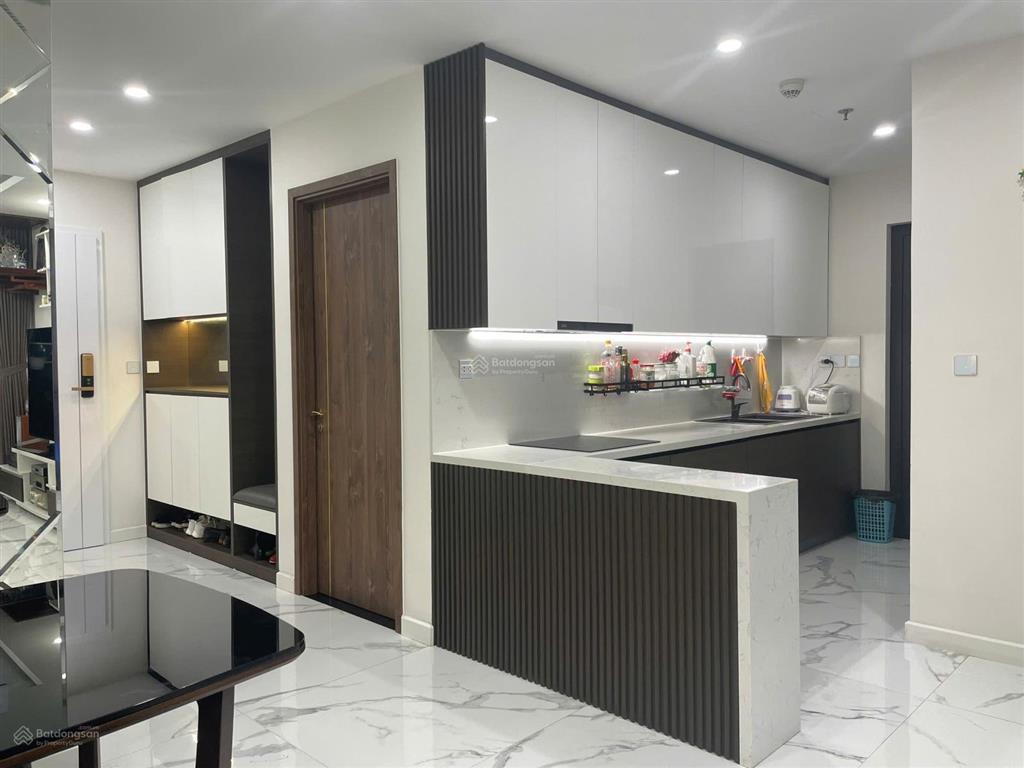 Em chính chủ cho thuê căn 2pn2wc 80m2 cc sunshine riverside tây hồ. giá tốt trong khu vực