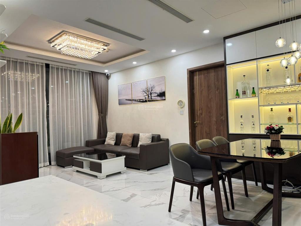 Em chính chủ cho thuê căn 2pn2wc 80m2 cc sunshine riverside tây hồ. giá tốt trong khu vực
