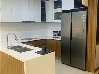 Cho thuê kosmo tây hồ 2pn, full nội thất cao cấp, view hồ tây cực đẹp