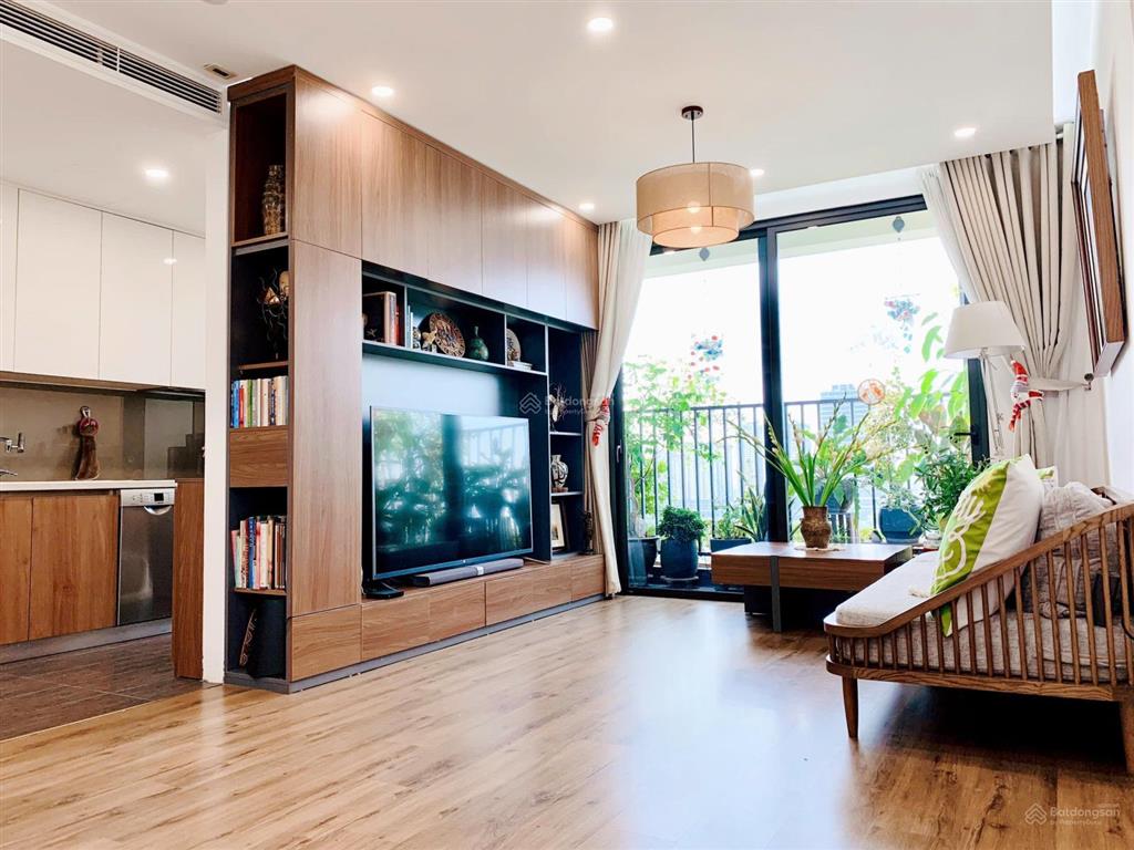 Chính chủ cho thuê chcc 6th element tại tây hồ 2pn, full option và nhiều tiện ích cao cấp
