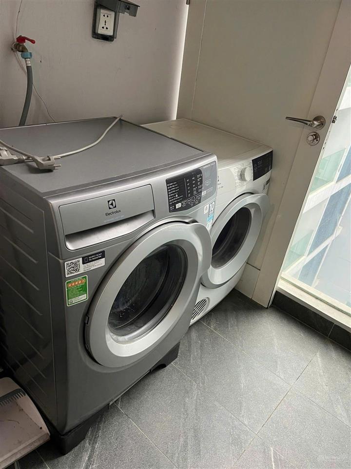 Chính chủ cho thuê căn hộ the nine ở phạm văn đồng, 23pn.2wc. căn góc view kính, có slot ô tô.