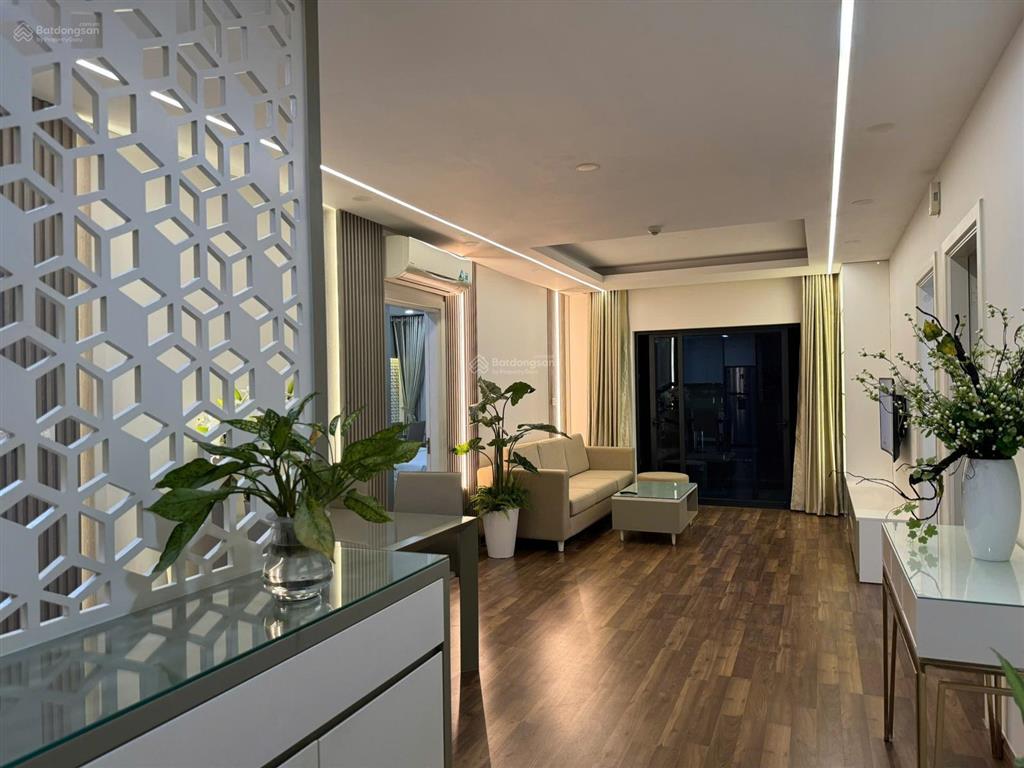Chính chủ cho thuê căn hộ goldmark city các quỹ căn 2pn  3pn  4pn full option. giá từ 12tr/ tháng
