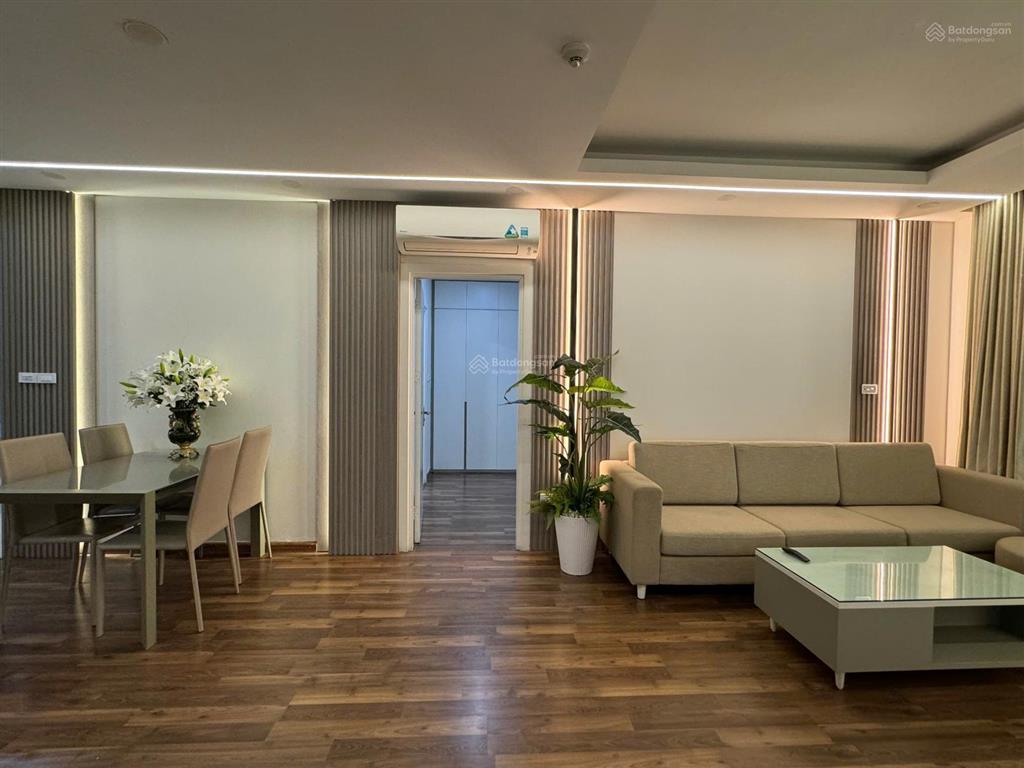 Chính chủ cho thuê căn hộ goldmark city các quỹ căn 2pn  3pn  4pn full option. giá từ 12tr/ tháng