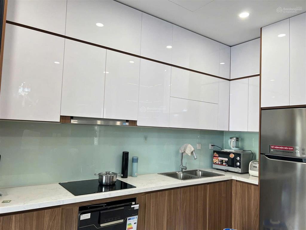 Em linh chính chủ cho thuê cc d'. el dorado các quỹ căn studio  1pn  2pn, full đồ, view hồ tây.