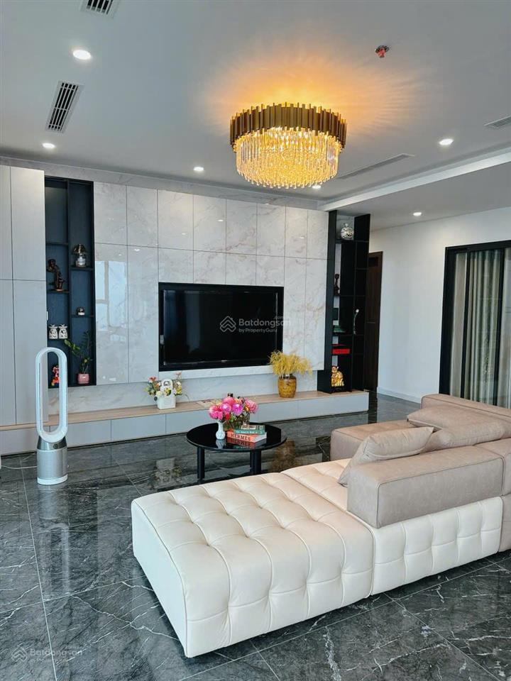 Em chính chủ cho thuê căn hộ sunshine golden river | 3pn 161m², có slot ô tô, vào ở ngay