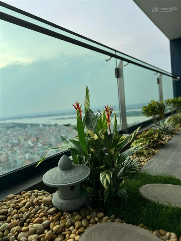 Em chính chủ cho thuê căn hộ sunshine golden river | 3pn 161m², có slot ô tô, vào ở ngay