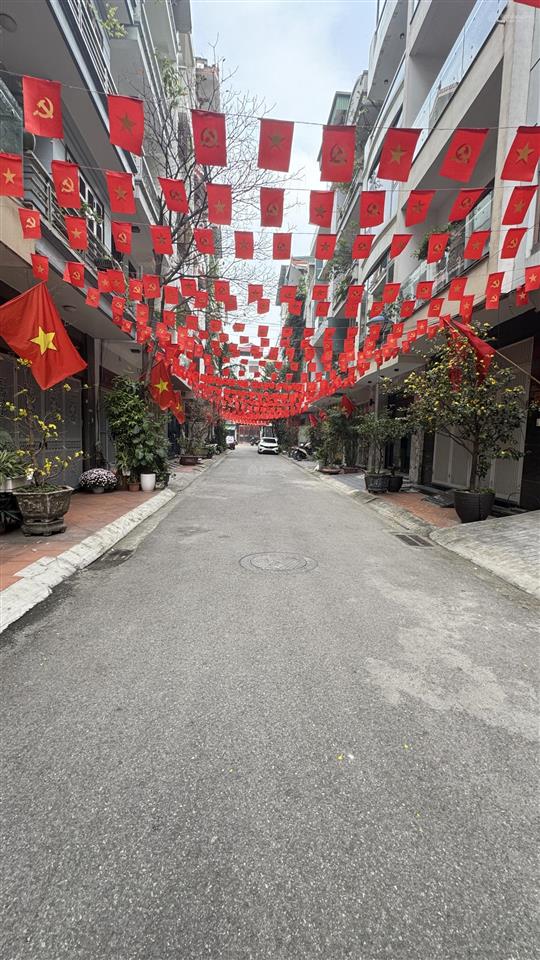 Bán gấp nhà văn quán, phân lô, oto tránh, kd, không ngập, 70m2 *4 tầng*19 tỷ. mt 4.6m. 0981 506 ***