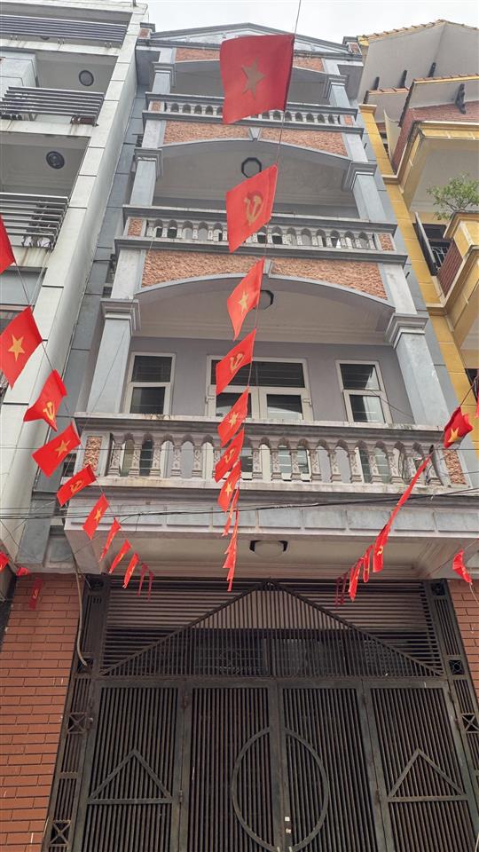 Bán gấp nhà văn quán, phân lô, oto tránh, kd, không ngập, 70m2 *4 tầng*19 tỷ. mt 4.6m. 0981 506 ***