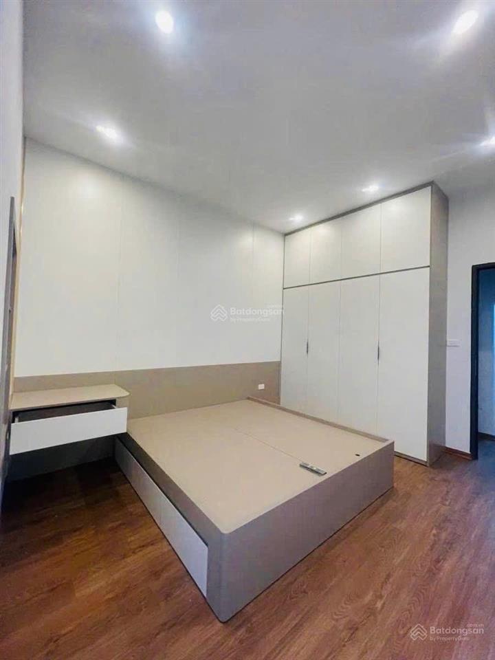 Bán nhà phan đình giót hà đông. lô góc thoáng sáng nhà đẹp ở ngay,giá tốt nhỉnh 6 tỷ