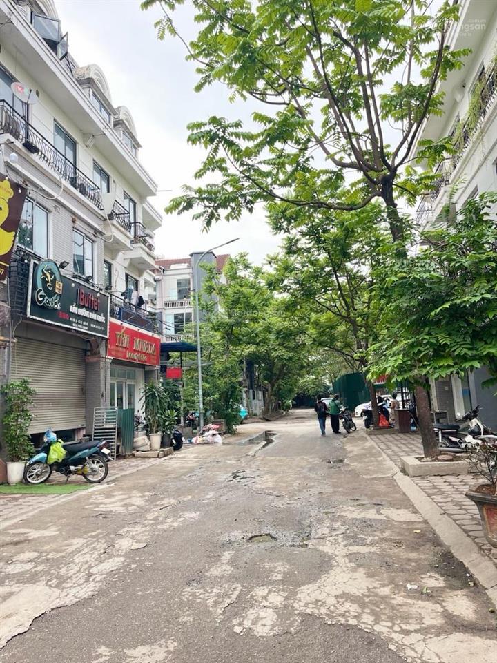 Siêu phẩm đầu tư  liền kề kđt nam thắng (ngõ 67 phùng khoang)  mặt tiền 5m  dòng tiền 300 tr/năm