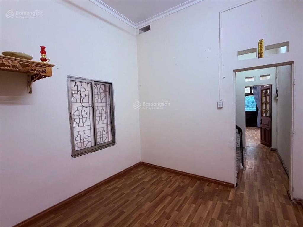 Bán nhà mặt phố lê lợi  hà đông. vị trí kinh doanh đắc địa dòng tiền cao giá đầu tư 18 tỷ