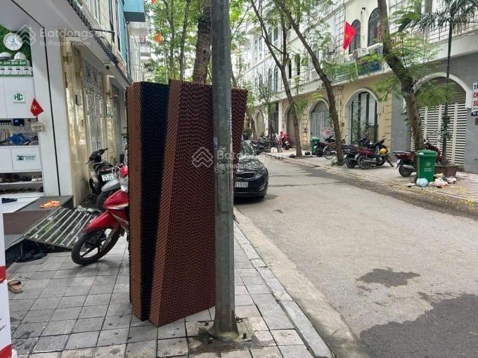 Siêu phẩm kinh doanh kđt dương nội  mặt tiền quyền lực 5m  5 tầng hoàng gia