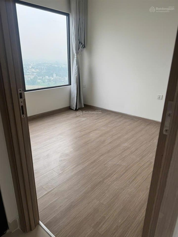 Bán căn hộ 2pn + 2wc 70m2 chỉ 3,02 tỷ sổ sẵn  dự án vinhomes grand park
