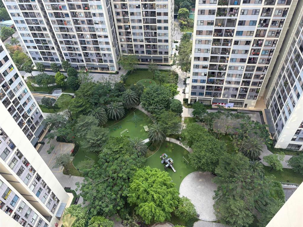 Bán căn hộ 2pn + 2wc 70m2 chỉ 3,02 tỷ sổ sẵn  dự án vinhomes grand park