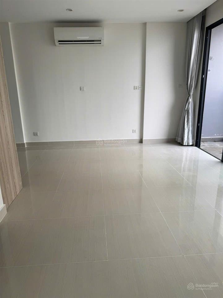 Bán căn hộ 2pn + 2wc 70m2 chỉ 3,02 tỷ sổ sẵn  dự án vinhomes grand park