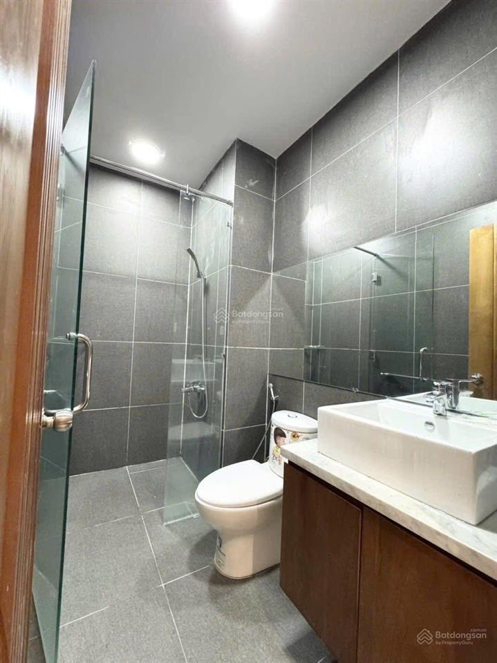 Bán gấp hiệp thành building q12  2pn2wc76m21ty590