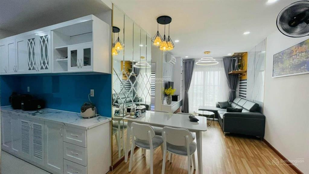 Bán gấp hiệp thành building q12  2pn2wc76m21ty590
