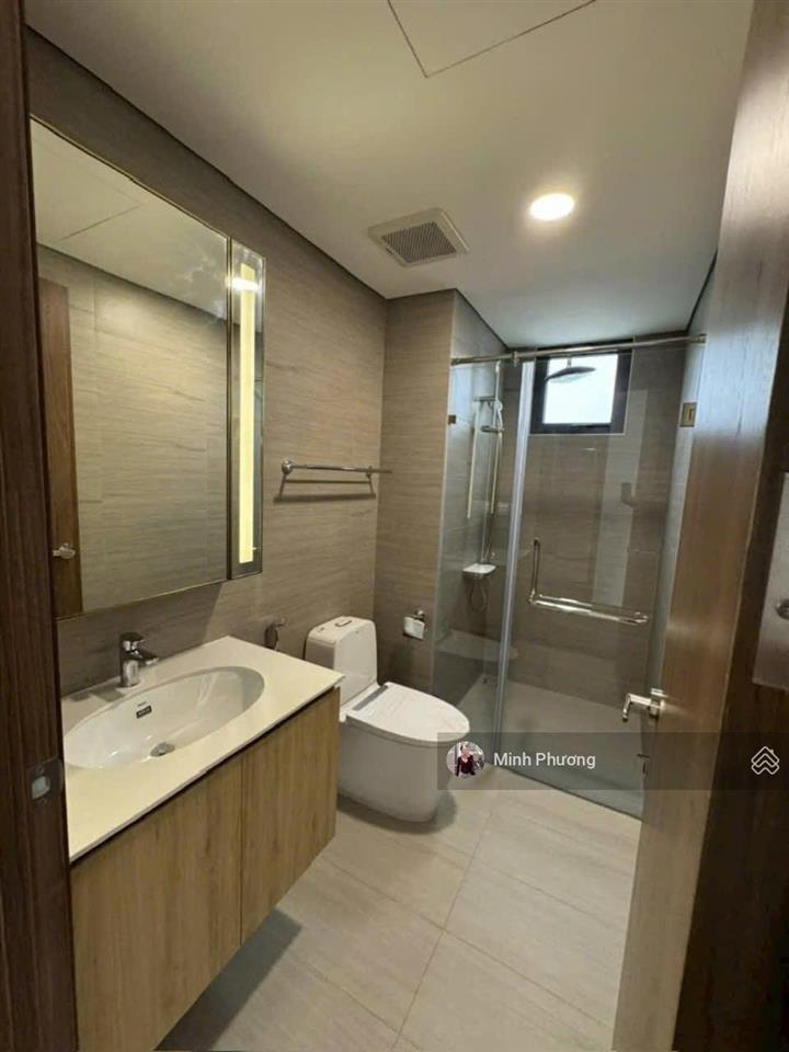 Bán gấp căn tô ký tower 2pn2wc77m22ty090