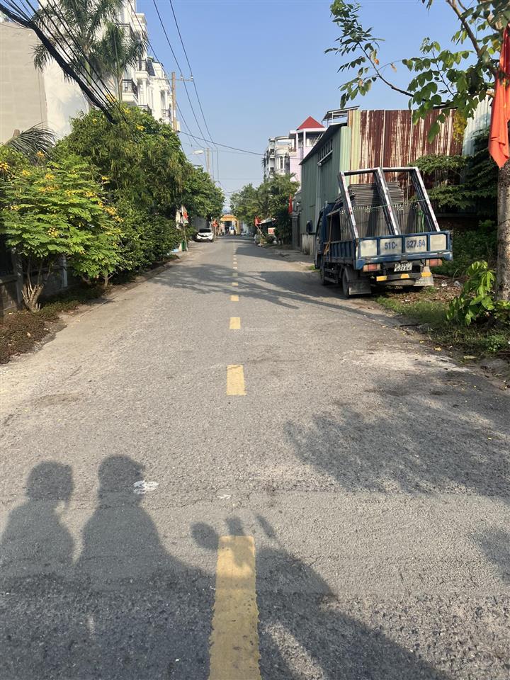 Đất mặt tiền  lô góc  thạnh lộc 47, quận 12  5,2m x 21m  6,5 tỷ