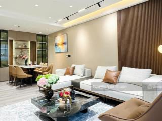 Chính chủ bán căn 2 phòng ngủ 81m2 chung cư the park home (c22 bộ công an) số 1 thành thái cầu giấy