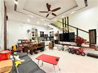 Hồ đắc di, gần phố, vài bước ra hồ, ngõ ba gác thông kinh doanh, nhà dân xây mới, full đồ, 42m*5t