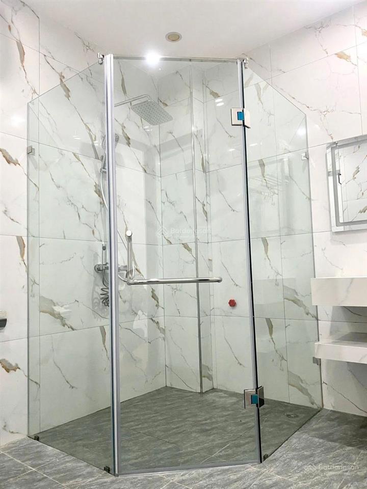 Bán nhà tôn đức thắng, sát phố, ngõ ba gác thông, nhà xây mới, 2 thoáng, full đồ, 41m2*5t