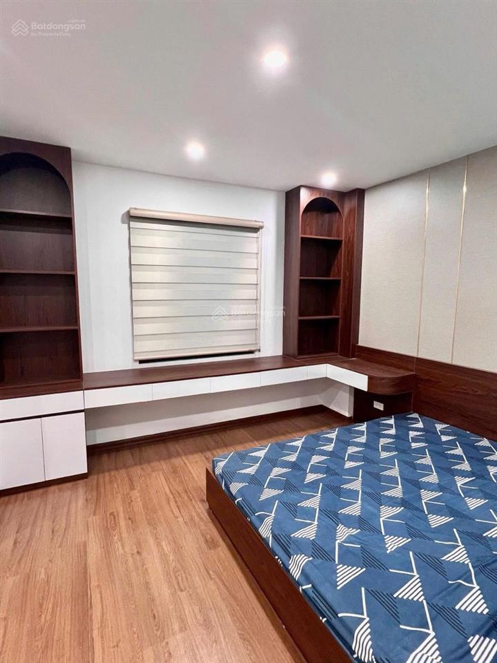 Hiếm! cát linh, 30m ra phố, ngõ thông, không qh, nhà xây mới, 2 thoáng, full đồ, 32m*5t