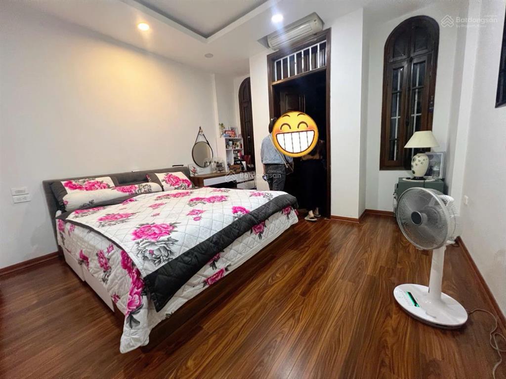 Nhà mặt ngõ nguyễn lương bằng, trước nhà ô tô tránh, ngõ thông kinh doanh, nhà dân xây mới, 39m*5t