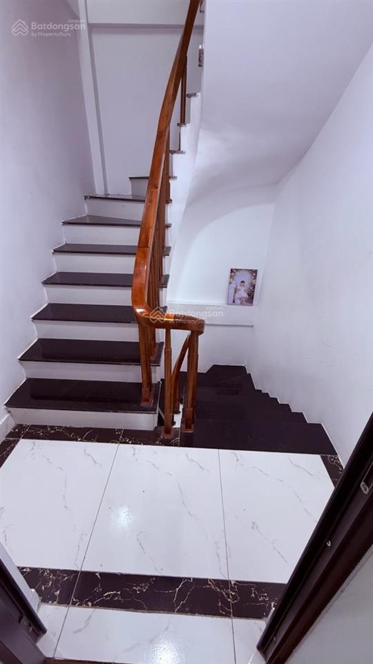 Bán nhà trung phụng, 20m thẳng tắp ra phố, ngõ thông tứ phía, nhà dân xây, lô góc, full đồ, 41m2*5t