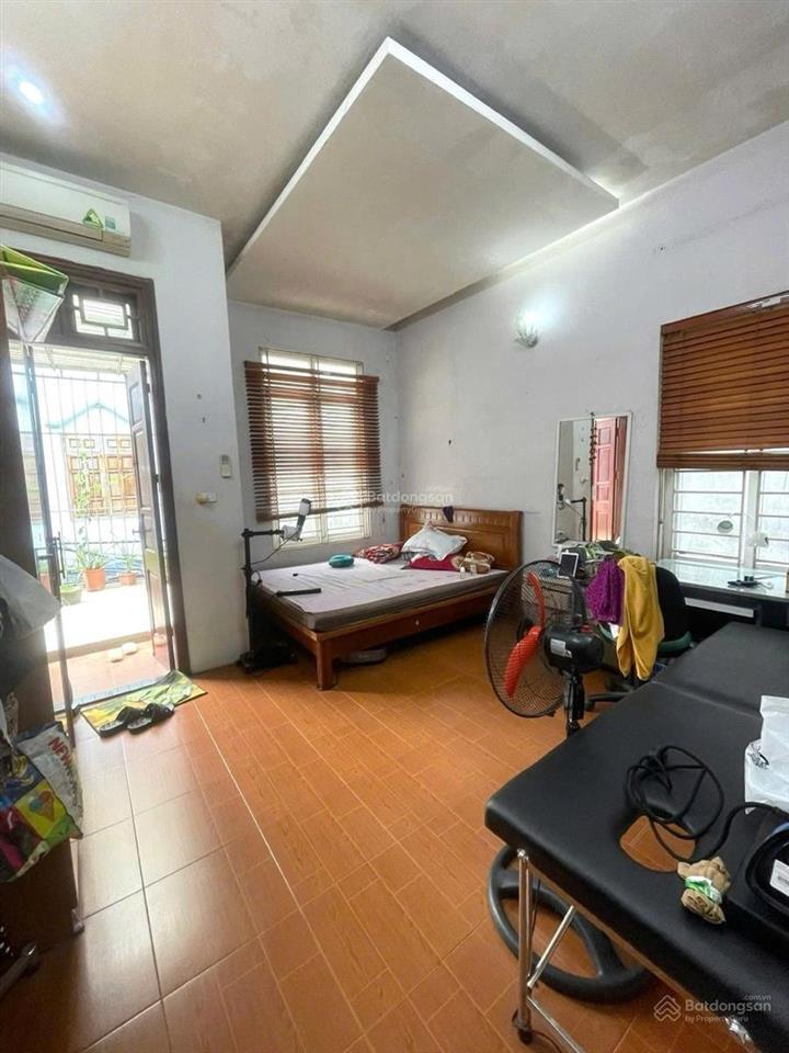 Siêu phẩm láng hạ, sát phố, ngõ ôtô, thông tứ phía, nhà dân xây chắc chắn, lô góc, 3 thoáng, 42m*5t