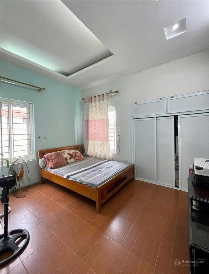Siêu phẩm láng hạ, sát phố, ngõ ôtô, thông tứ phía, nhà dân xây chắc chắn, lô góc, 3 thoáng, 42m*5t