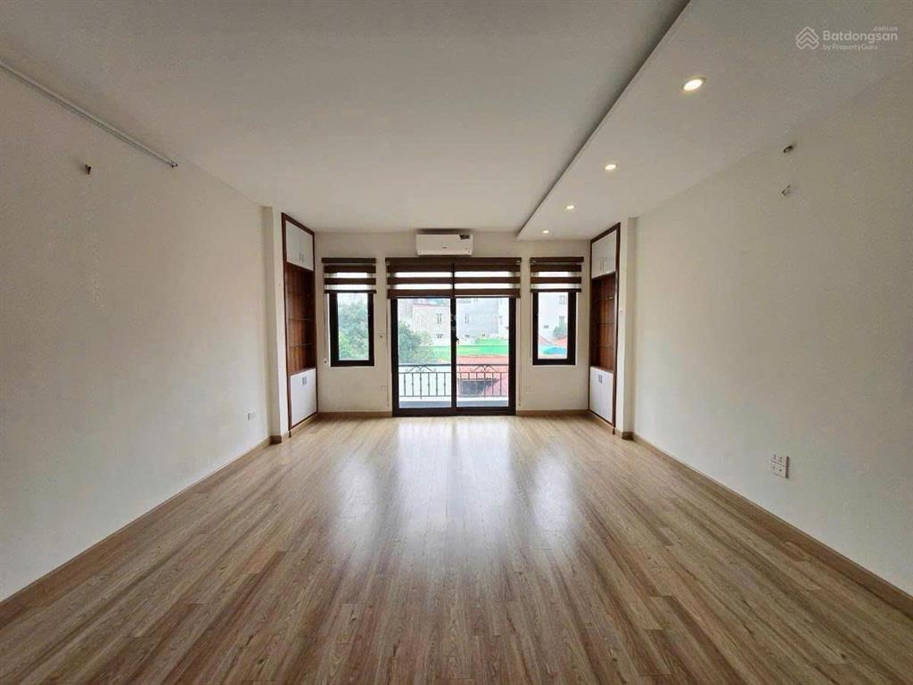 Giá đầu tư! p. thái hà, ngõ thông đẹp, vf3 đỗ gần, sổ vuông, tặng nt, không qh, mua tích sản, ~40m2