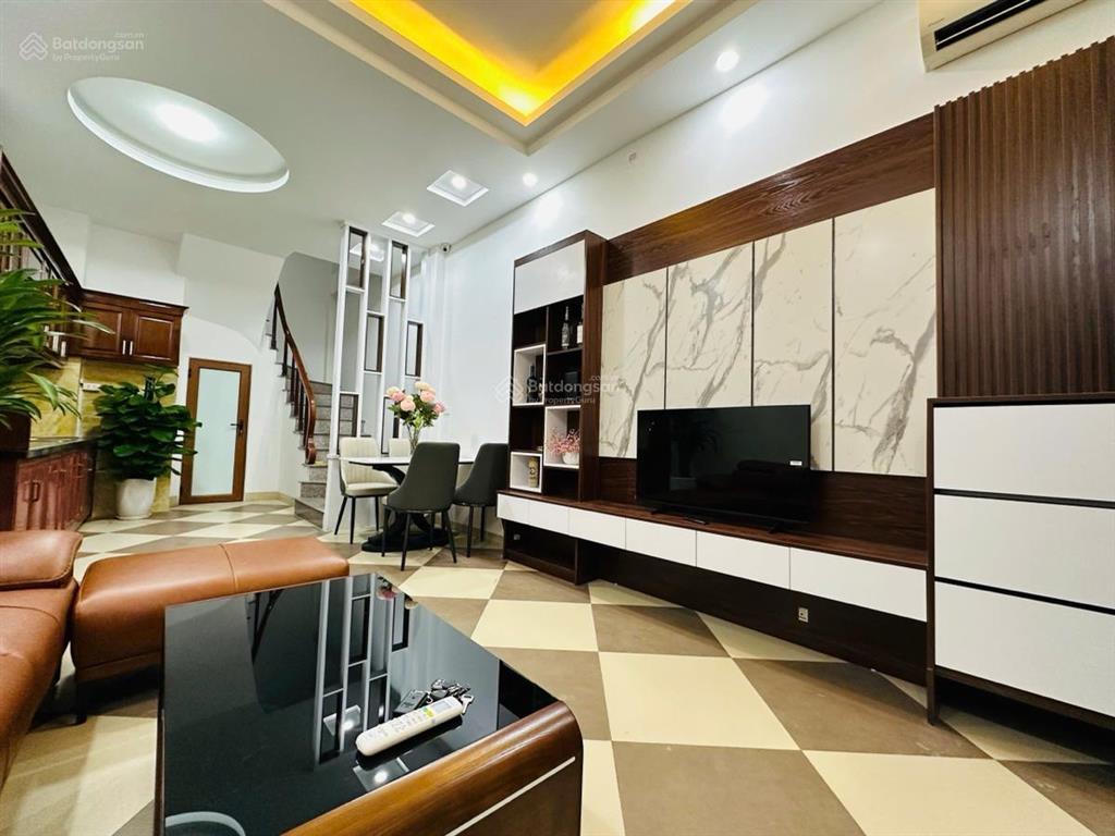 Hiếm! xã đàn, 20m ra phố, ô tô đỗ, qh ổn định, nhà dân xây, 2 thoáng, full đồ, 40m*5t