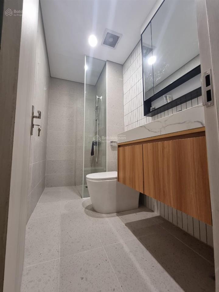 Tôn đức thắng, 30m ra phố, ngõ ba gác thông tứ phía, nhà xây mới, 2 thoáng, full đồ, 42m2*5t