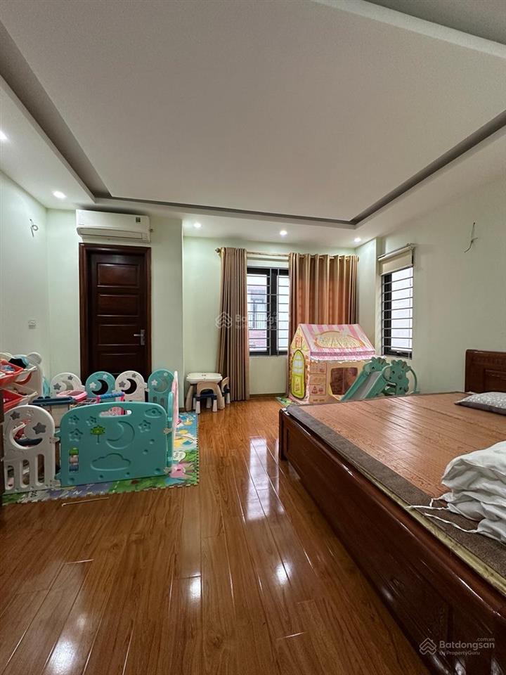 Giá đầu tư! văn miếu, ô tô cách nhà 10m, ngõ ba gác thông, nhà dân xây, lô góc, full đồ, 45m2*5t