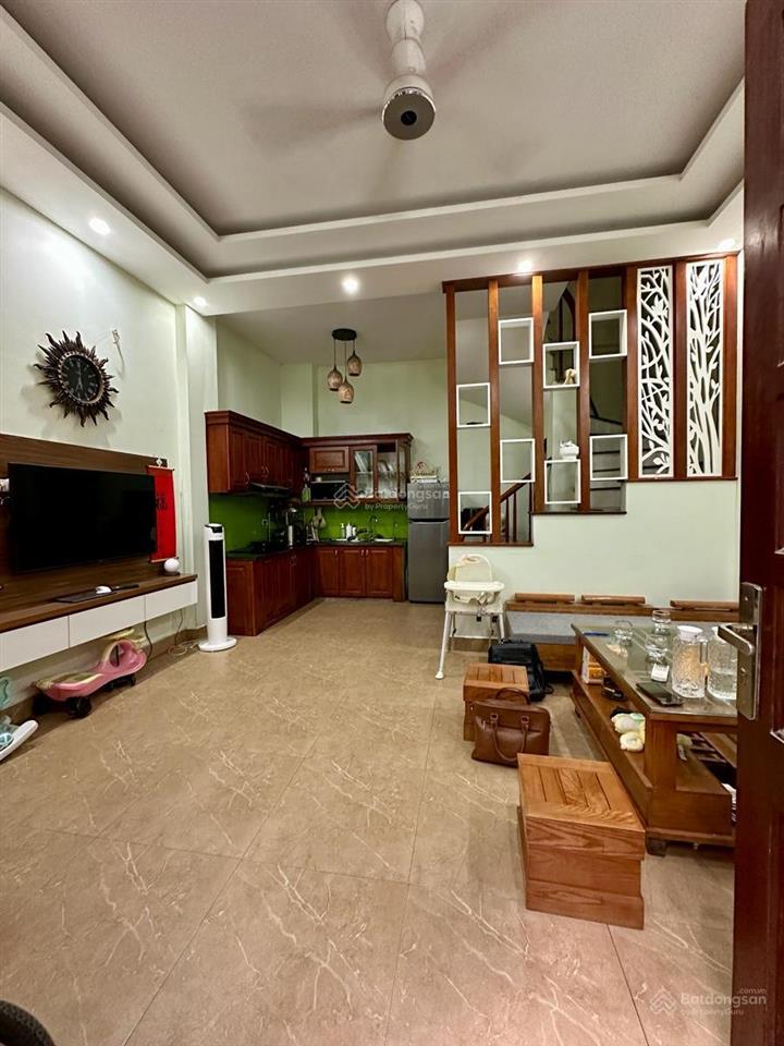 Giá đầu tư! văn miếu, ô tô cách nhà 10m, ngõ ba gác thông, nhà dân xây, lô góc, full đồ, 45m2*5t