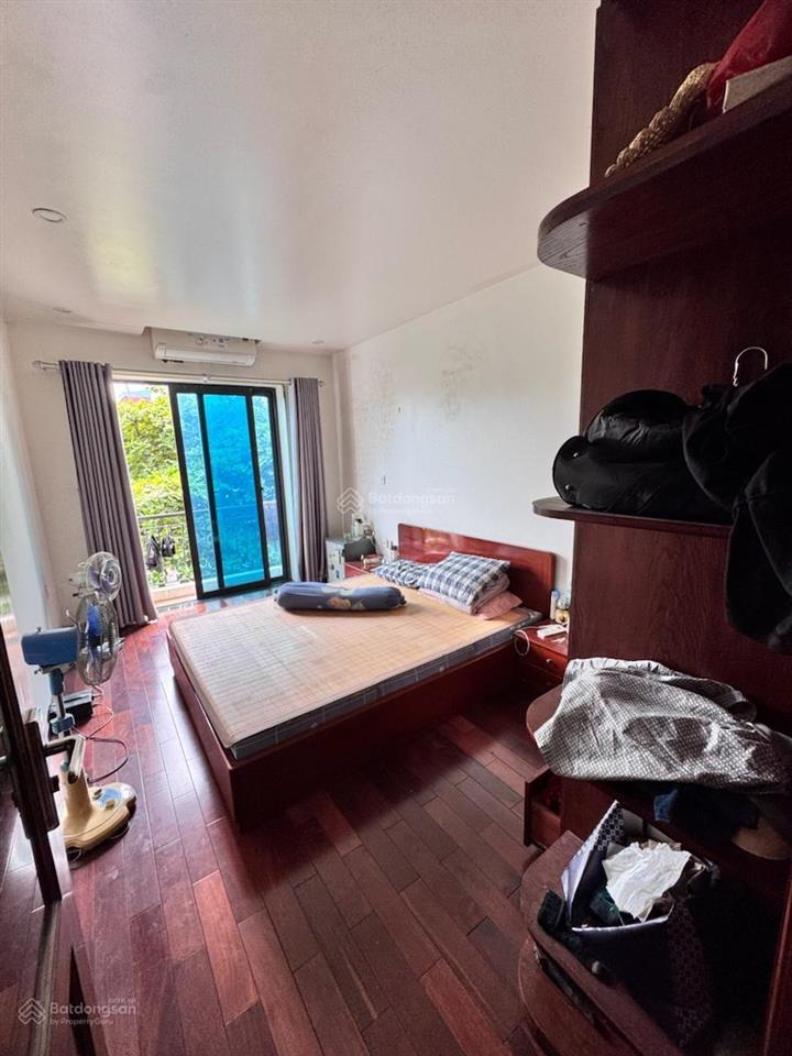 Tây sơn, 1 nhà ra ô tô tránh, ngõ thông tứ phía, gần phố, nhà dân xây chắc chắn, full đồ, 41m2*5t