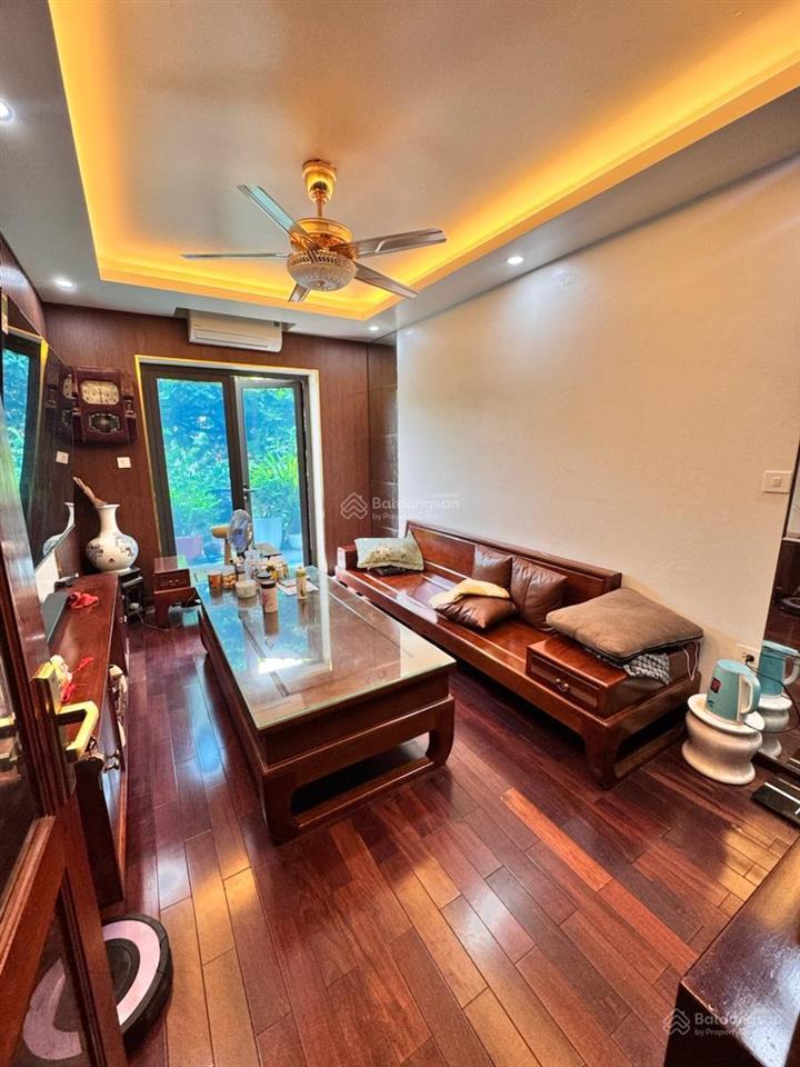 Tây sơn, 1 nhà ra ô tô tránh, ngõ thông tứ phía, gần phố, nhà dân xây chắc chắn, full đồ, 41m2*5t