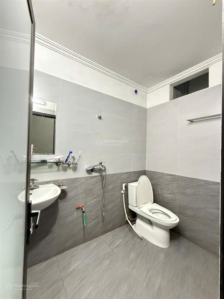 Chuẩn! p. hào nam, ngõ thông, kinh doanh nhỏ lẻ, dân xây, sát ga cát linh, 60m ô tô tránh, 42m2*5t
