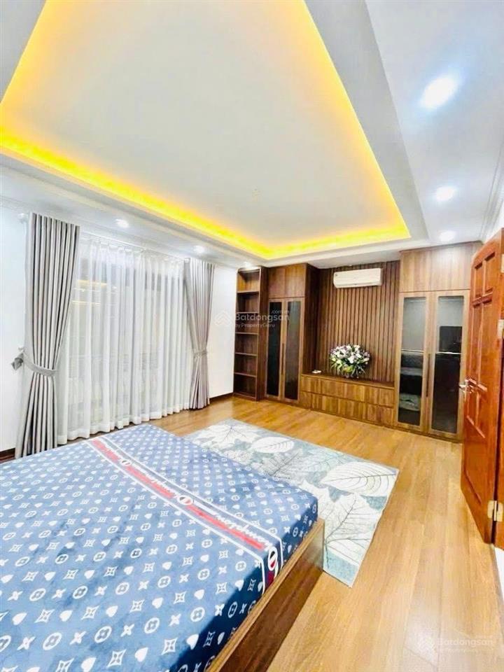 Chỉ 20 triệu/tháng  cho thuê nhà 70m tại tôn đức thắng văn miếu, hà nội, 30m ra phố, ô tô đỗ cửa.